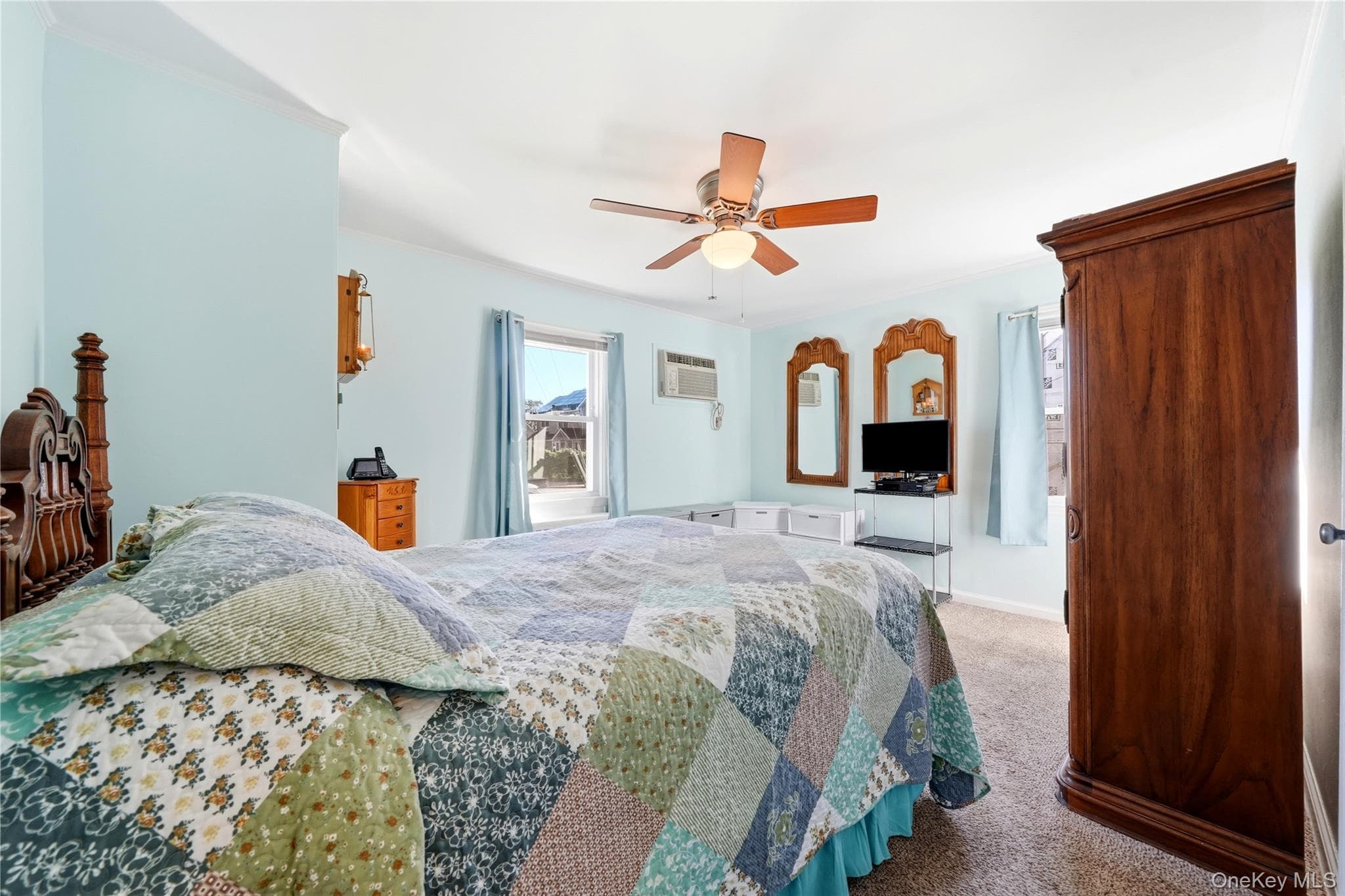 305 W Nicholai Street thumbnail 17