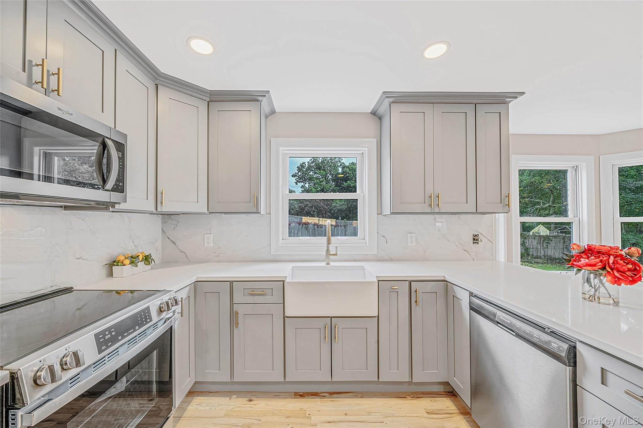 25 Avenue B thumbnail 14