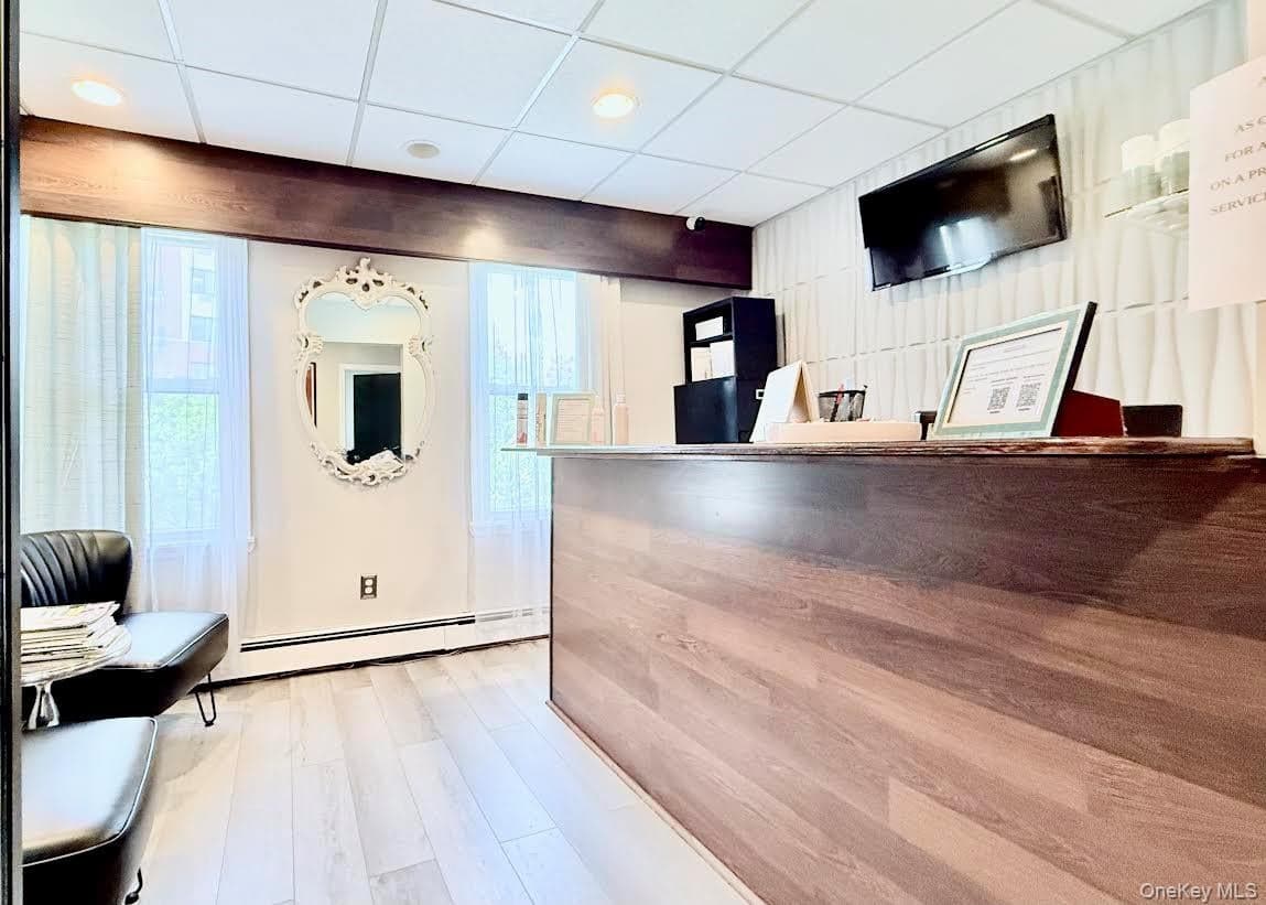 168 E Boston Post Road thumbnail 17