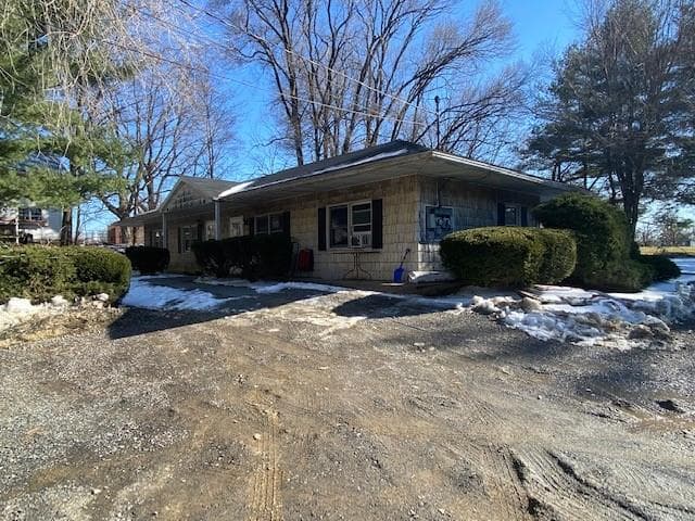 243 Vineyard Avenue thumbnail 12