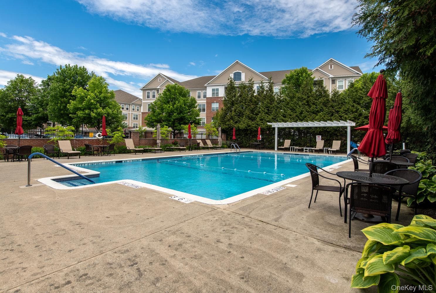 231 Regency Drive thumbnail 47