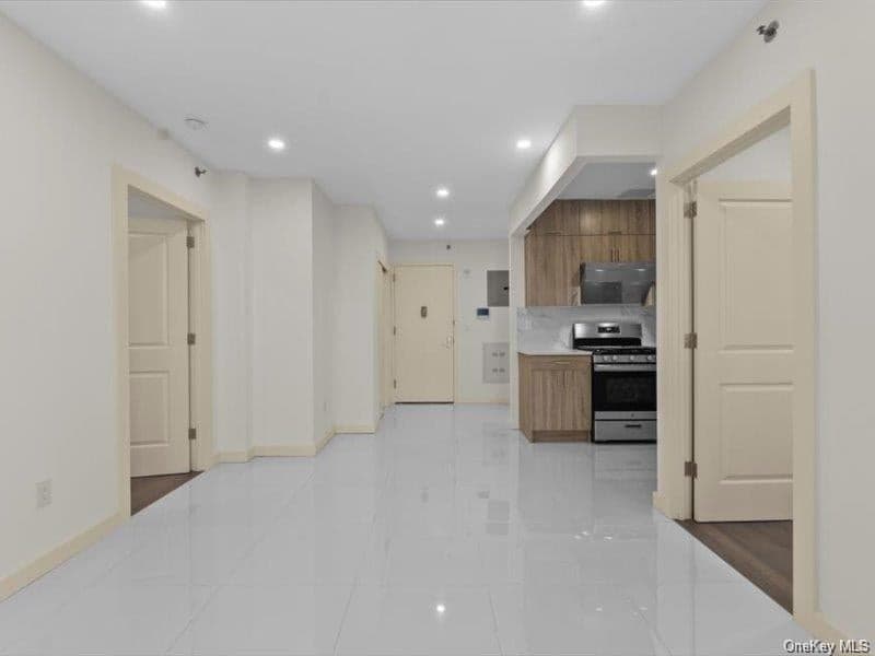 124-28 Queens Boulevard Unit: 9A thumbnail 4