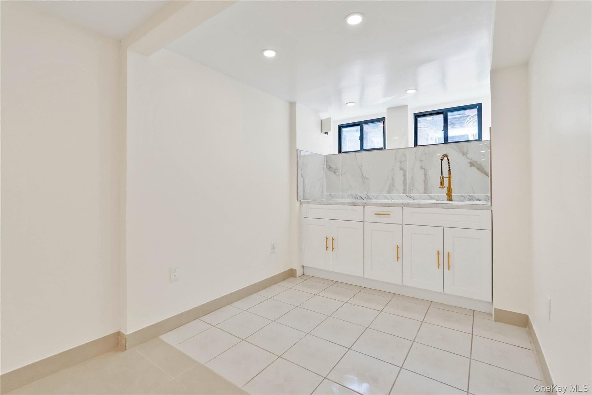 8514 68th Avenue thumbnail 25