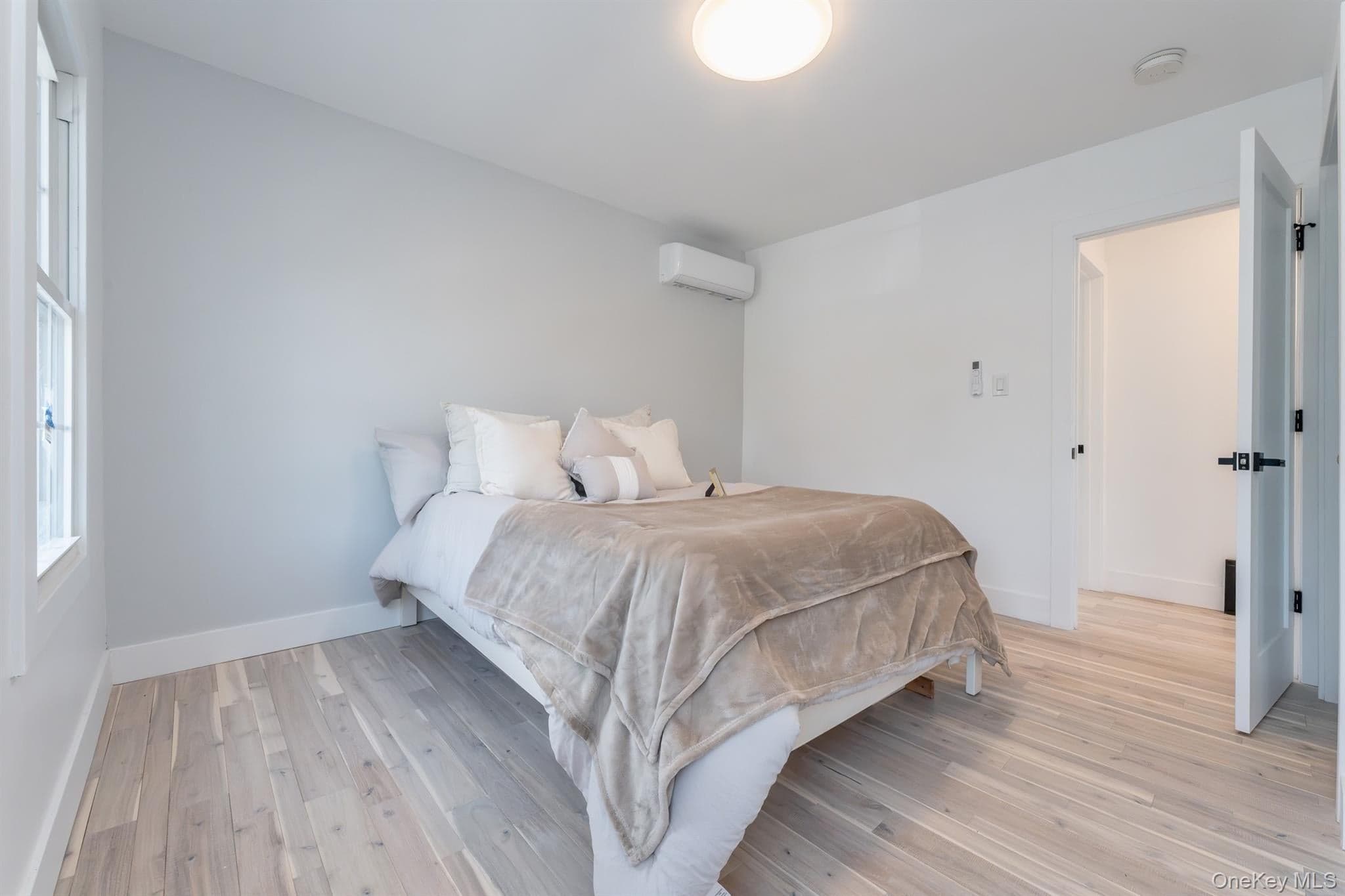 110 Greenkill Avenue thumbnail 29
