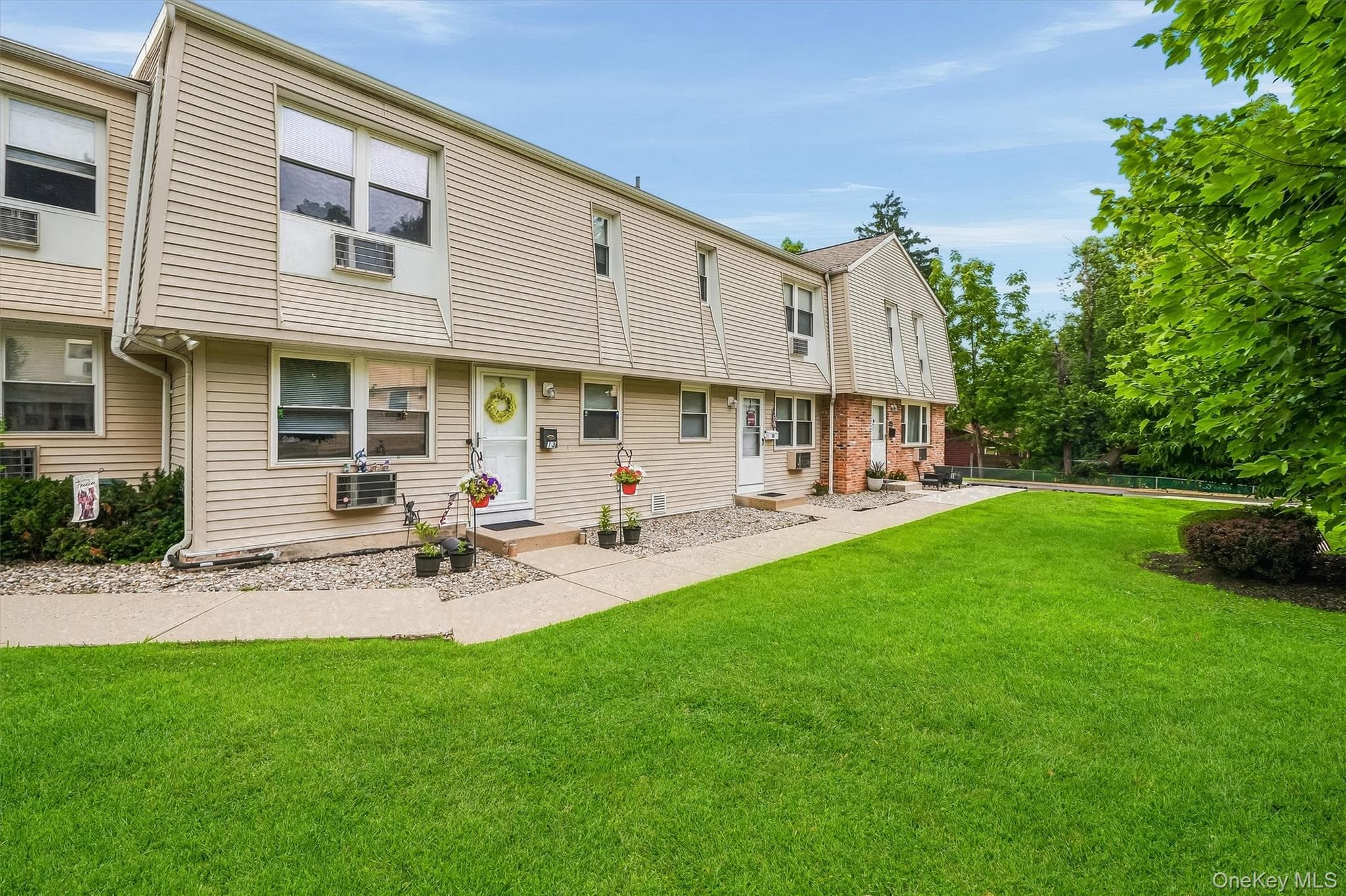 20 Main ST Unit: 13 thumbnail 4