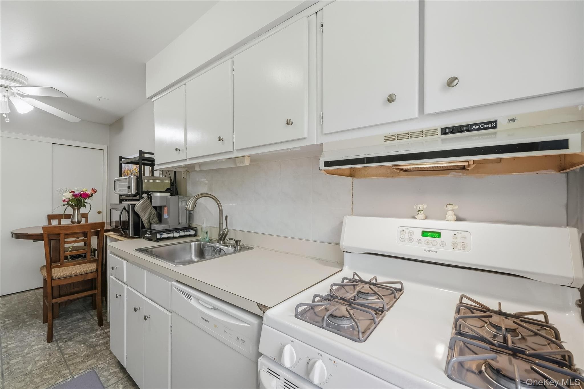 20 Main ST Unit: 13 thumbnail 19