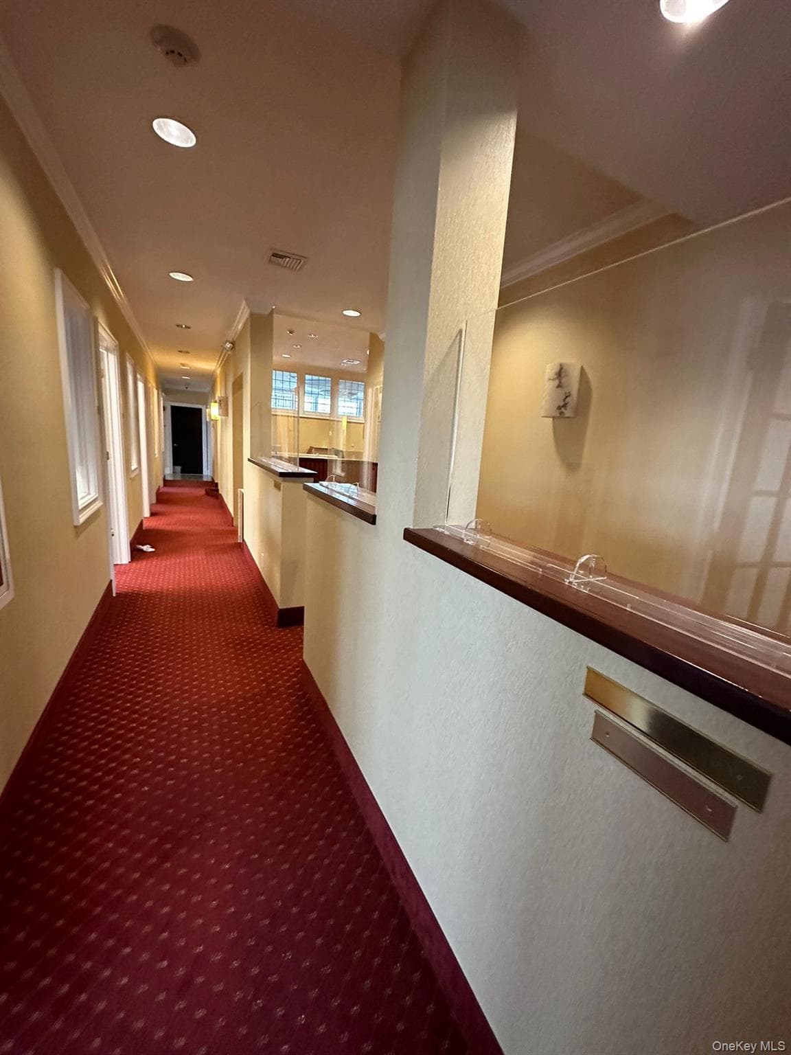 25 Nassau Lane thumbnail 12
