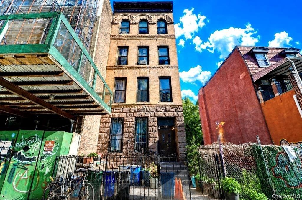 458 Halsey Street, Brooklyn