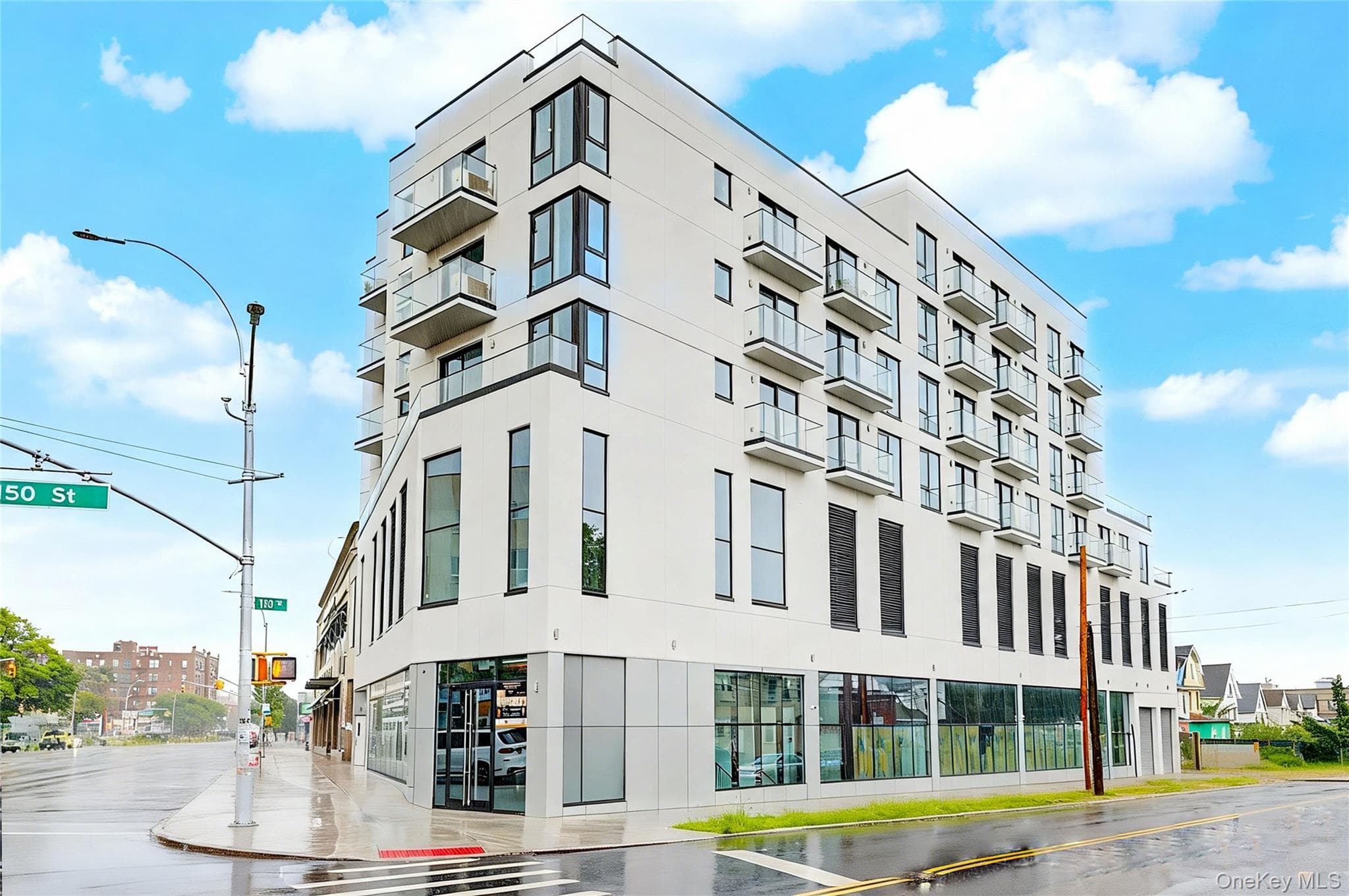 150-02 Northern Boulevard Unit: 5G thumbnail 2