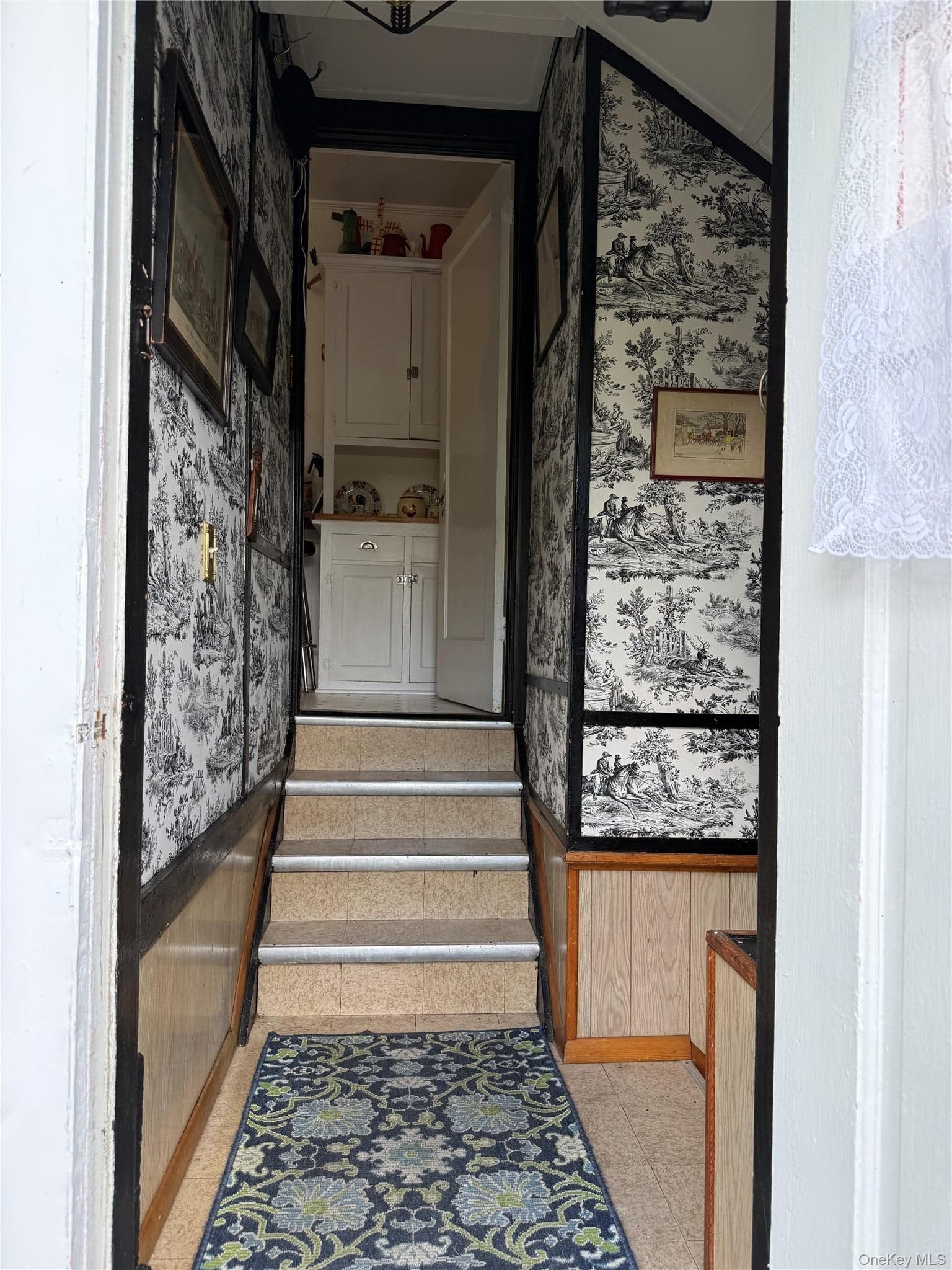 6 Laurel Road thumbnail 33
