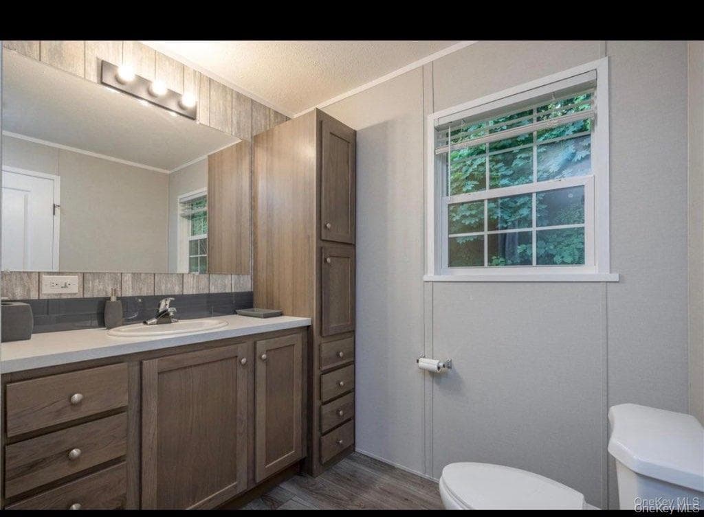 37 Windward Way thumbnail 3