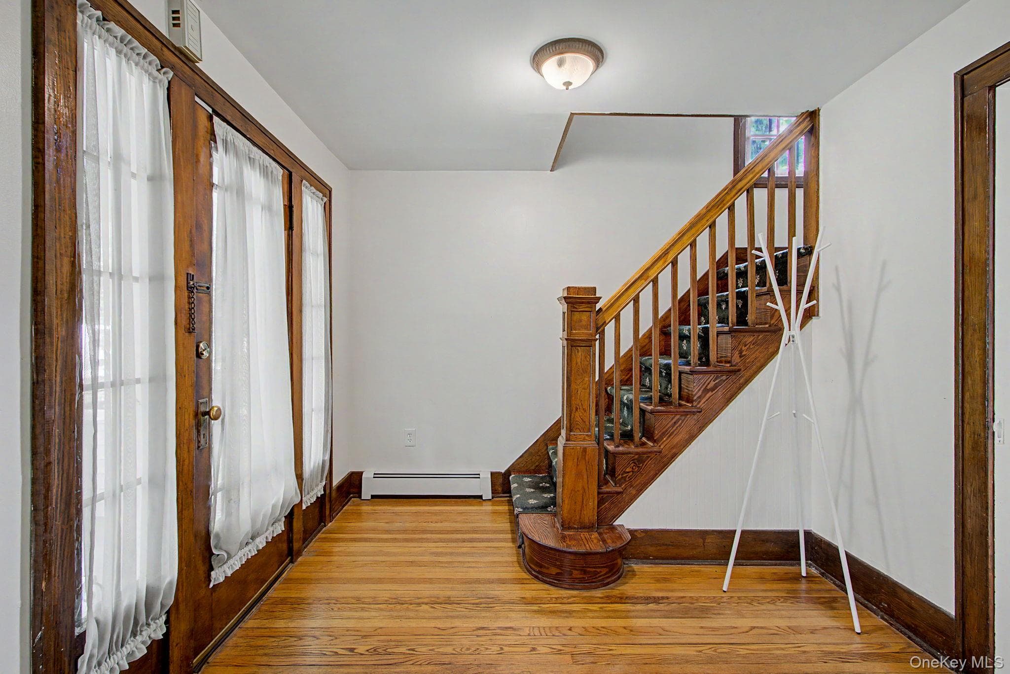 102 E Market Street thumbnail 9