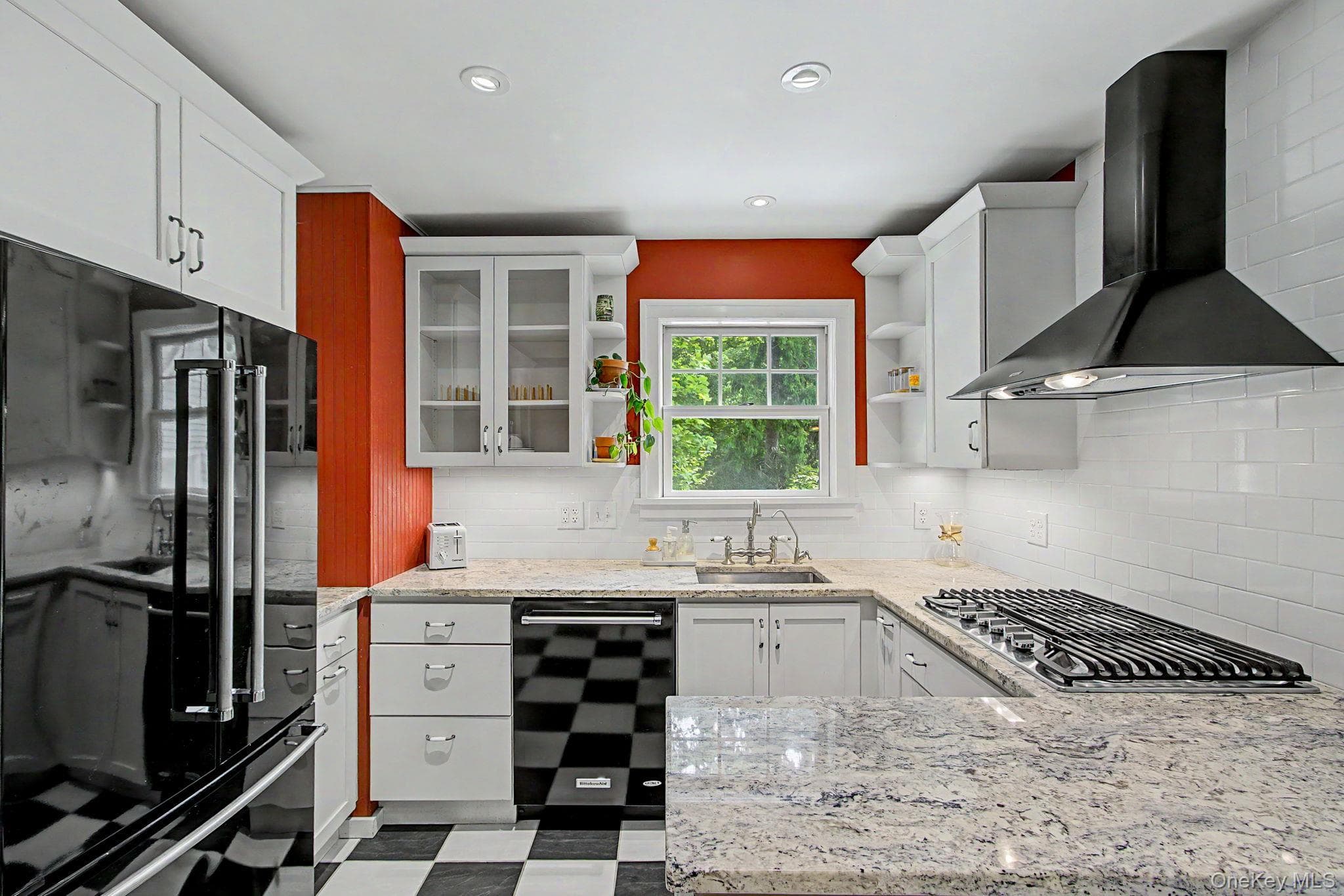 102 E Market Street thumbnail 20