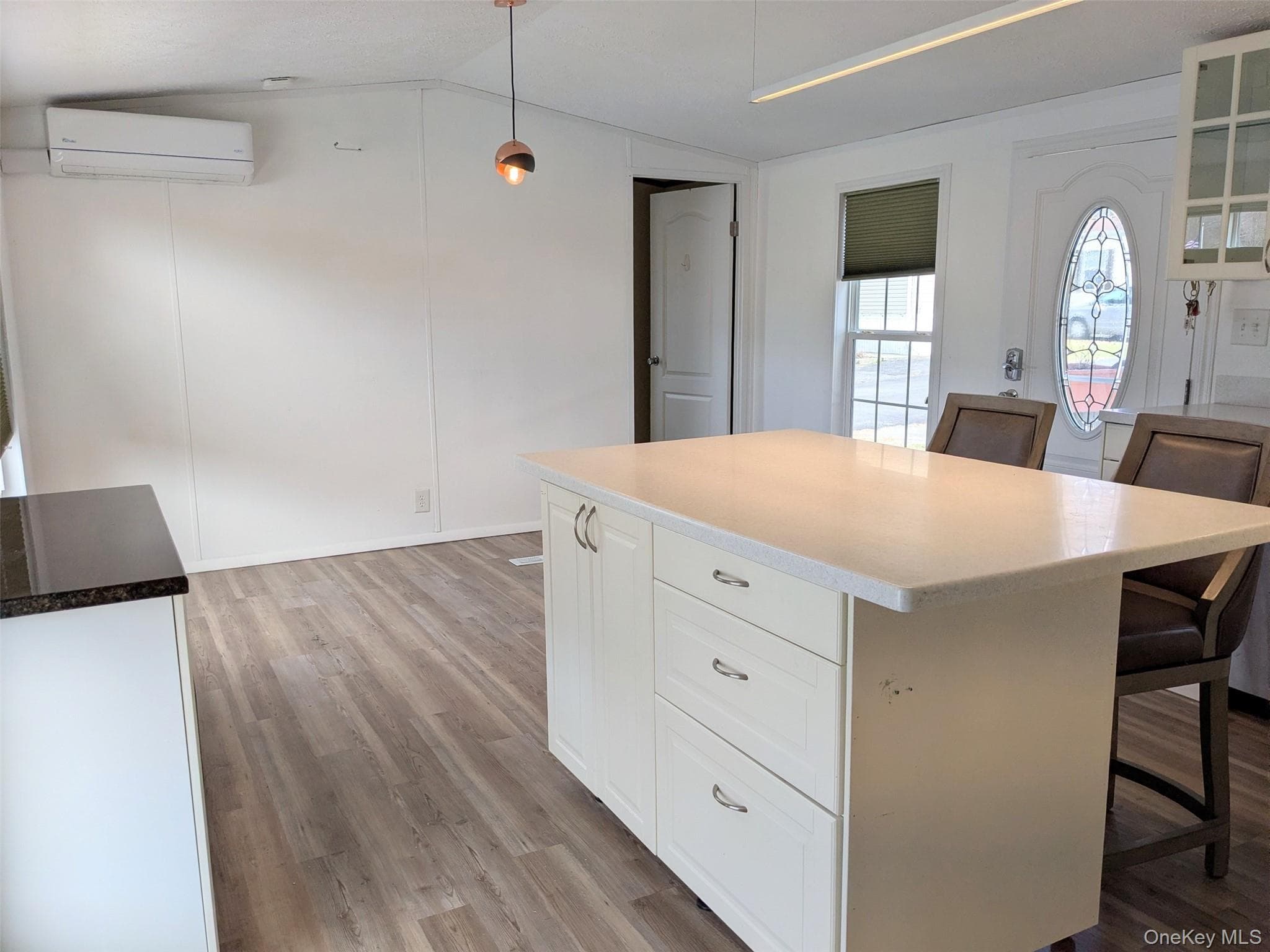 4 Treeline Circle Unit: 4 thumbnail 18