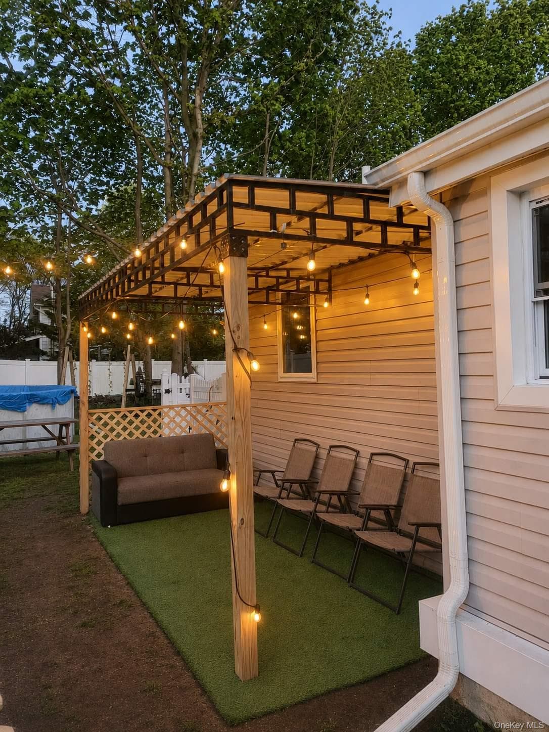 165 Cedar Street thumbnail 10