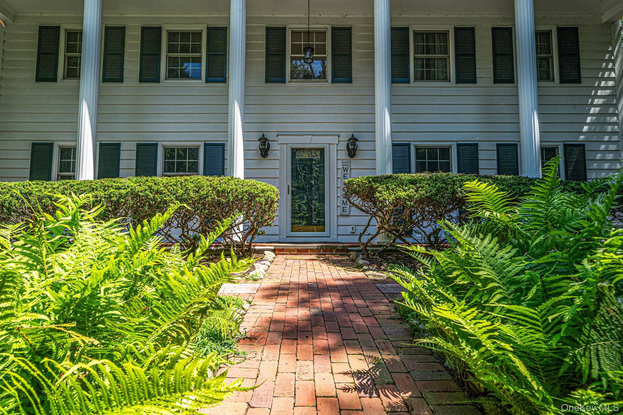 77 Shore Road thumbnail 5