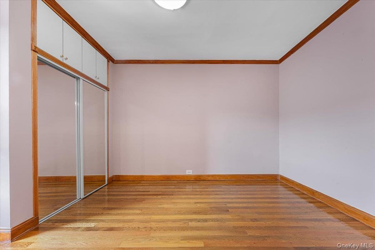 4333 48th Street Unit: 2H thumbnail 12