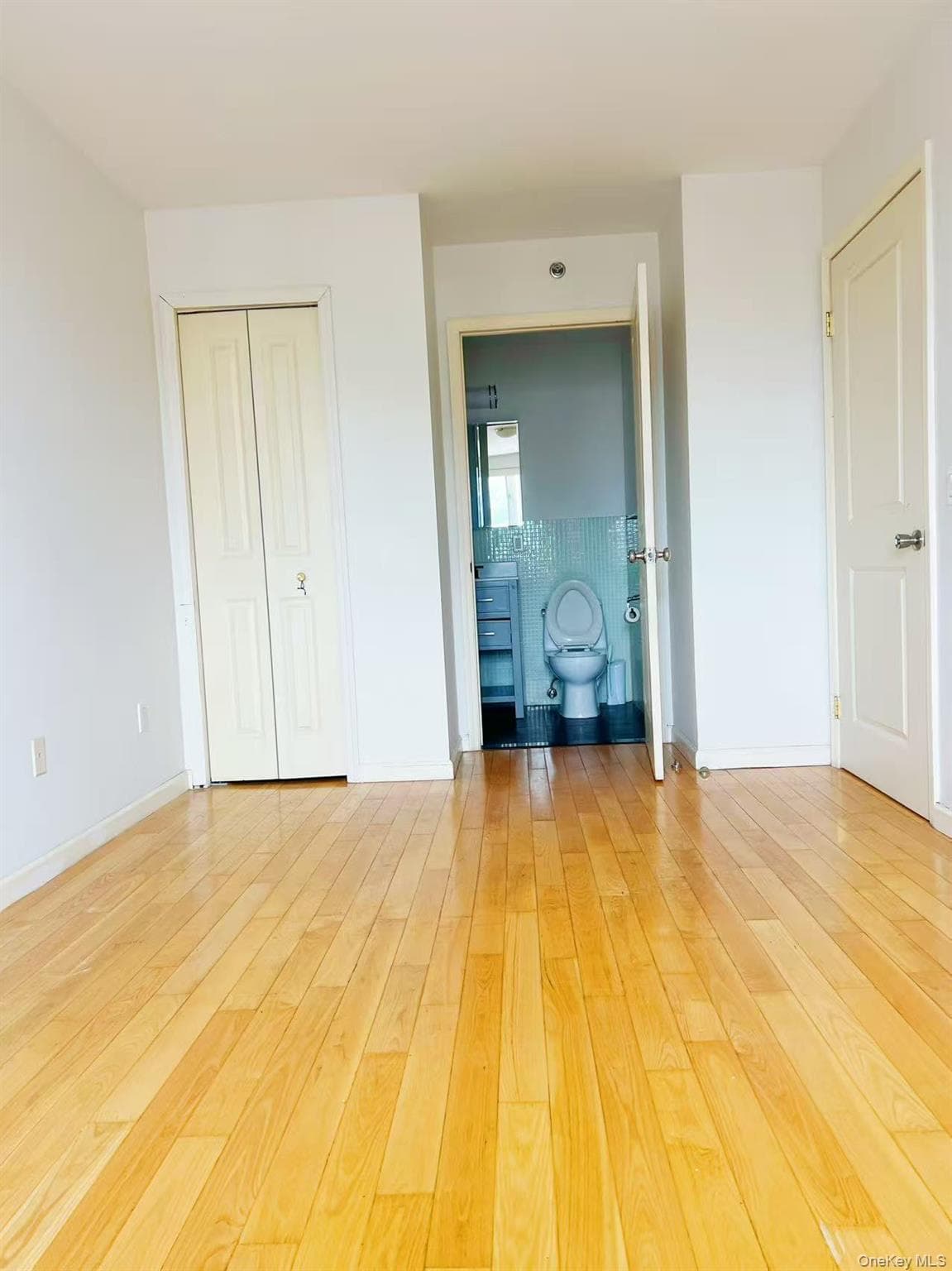 60-70 Woodhaven Boulevard Unit: 3D thumbnail 7