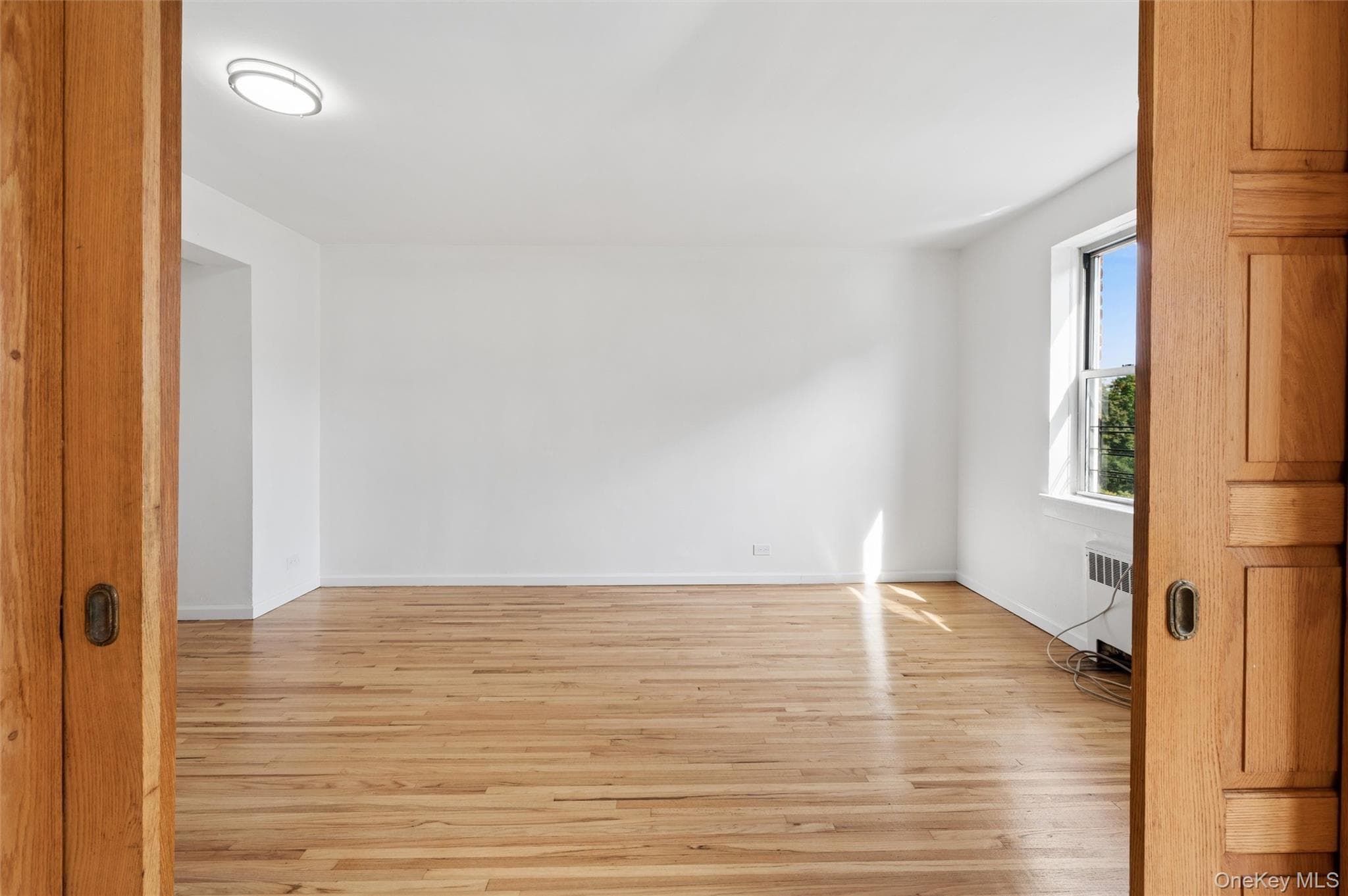 640 W 231 Street Unit: 5H thumbnail 8