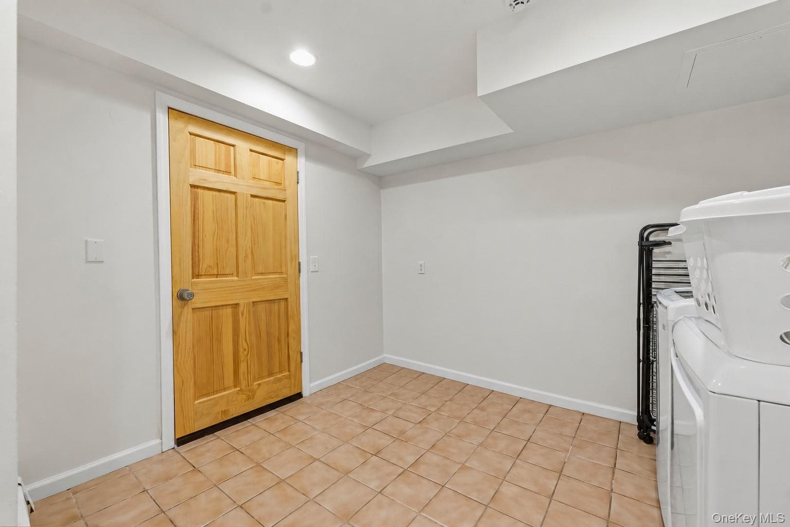629 Belden Street thumbnail 37