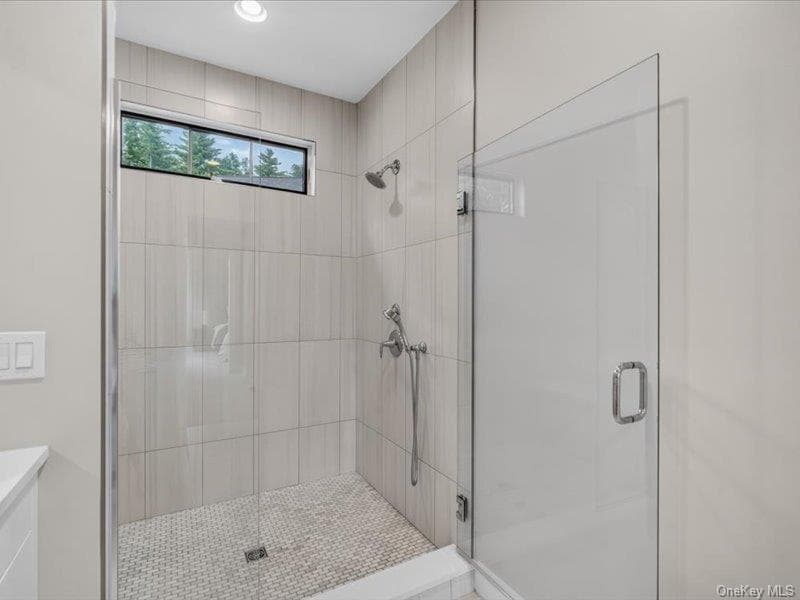 31 Oak Riidge Boulevard thumbnail 29