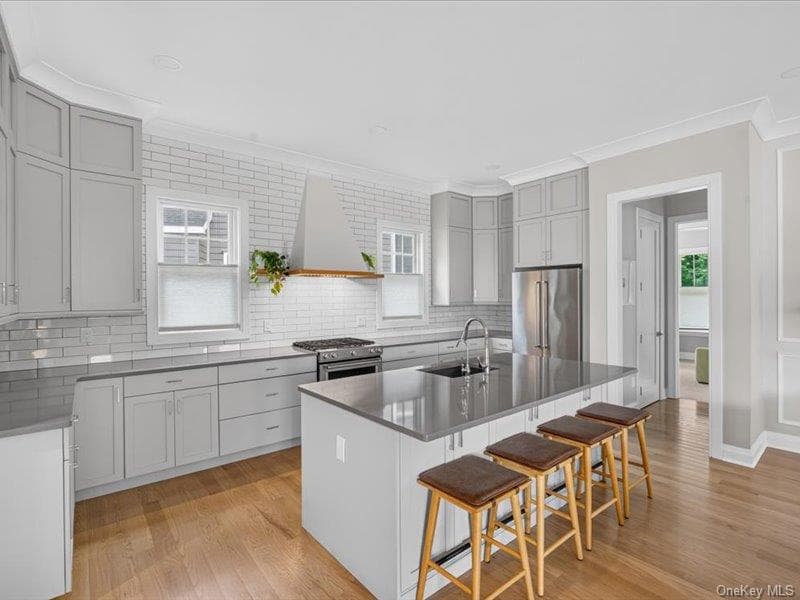 31 Oak Riidge Boulevard thumbnail 4
