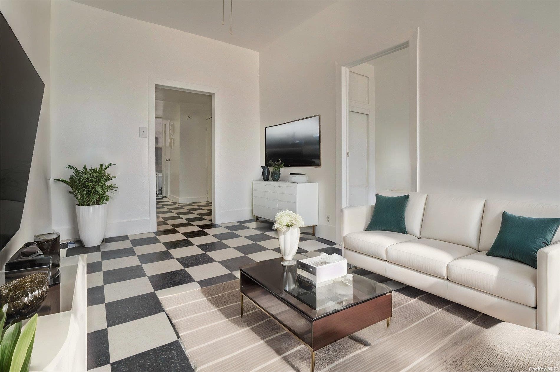 76 Richardson Street Unit: 7 thumbnail 2