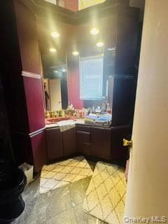 9404 157th Avenue thumbnail 9