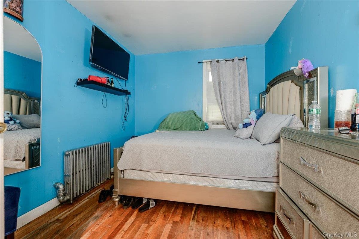 719 Van Nest Avenue thumbnail 7