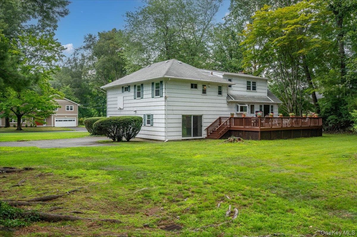 27 Meadowlark Road thumbnail 4