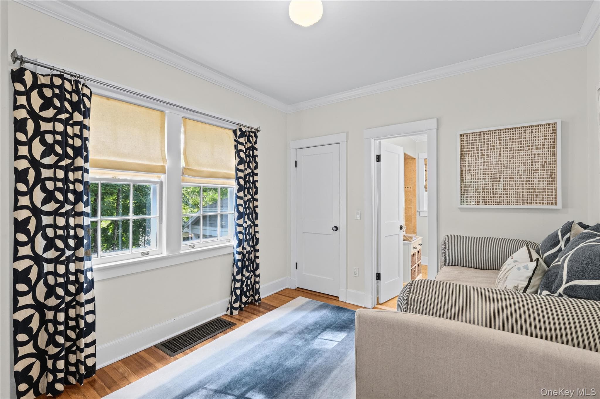 131 Douglas Road thumbnail 14