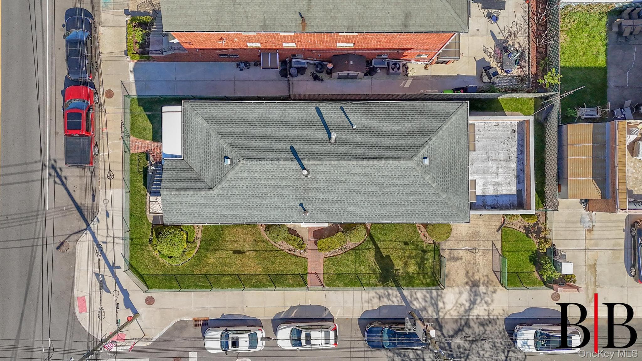 2177 E 69 Street thumbnail 34