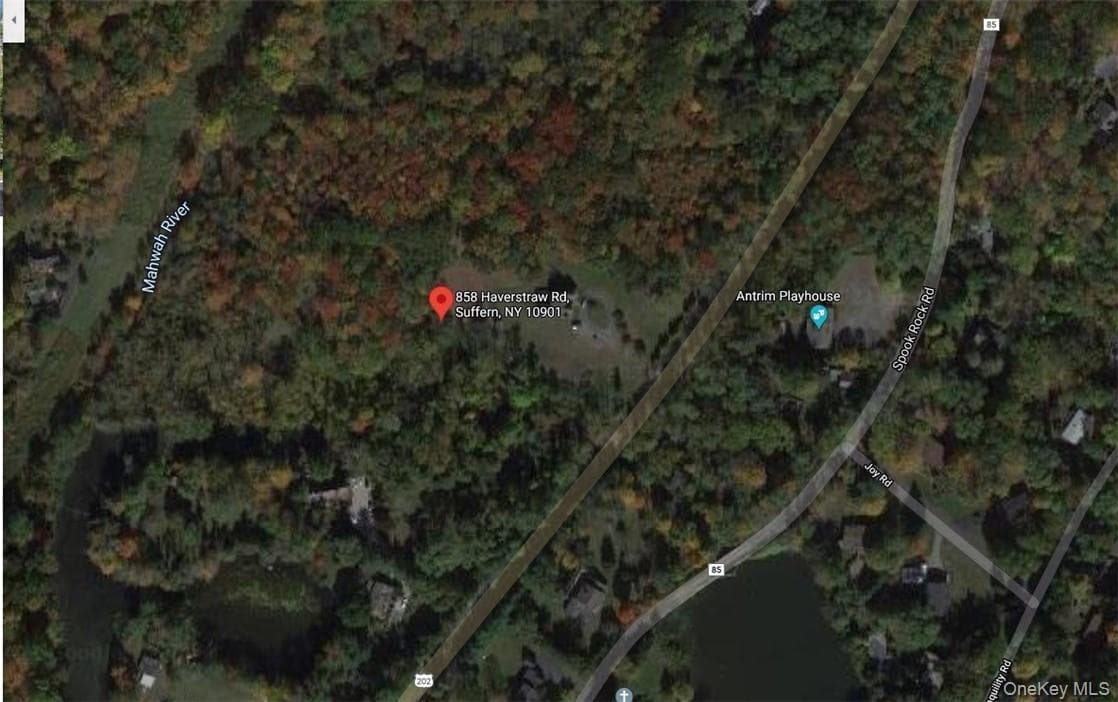 858 Haverstraw Road, Suffern