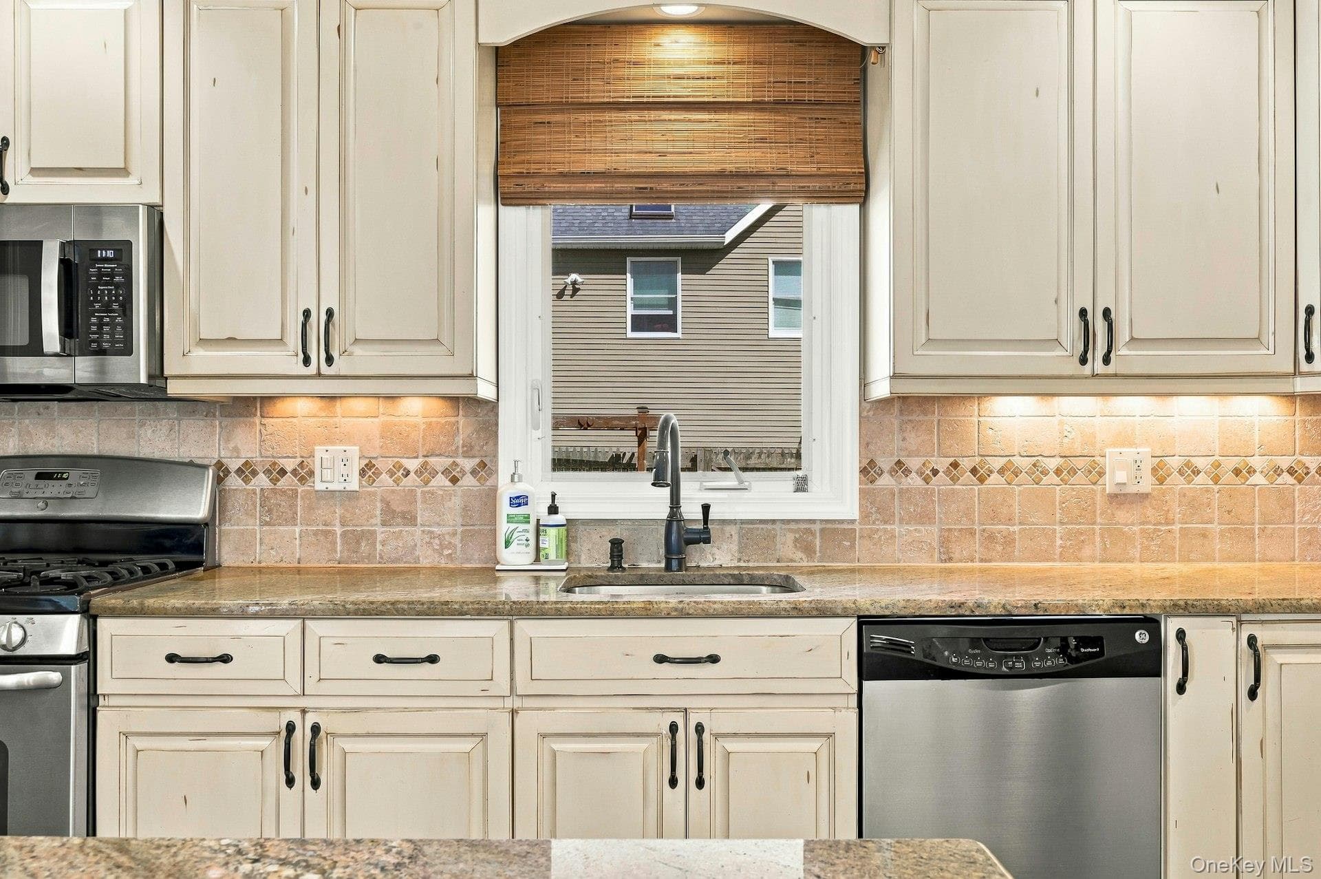 724 Sandra Avenue thumbnail 18