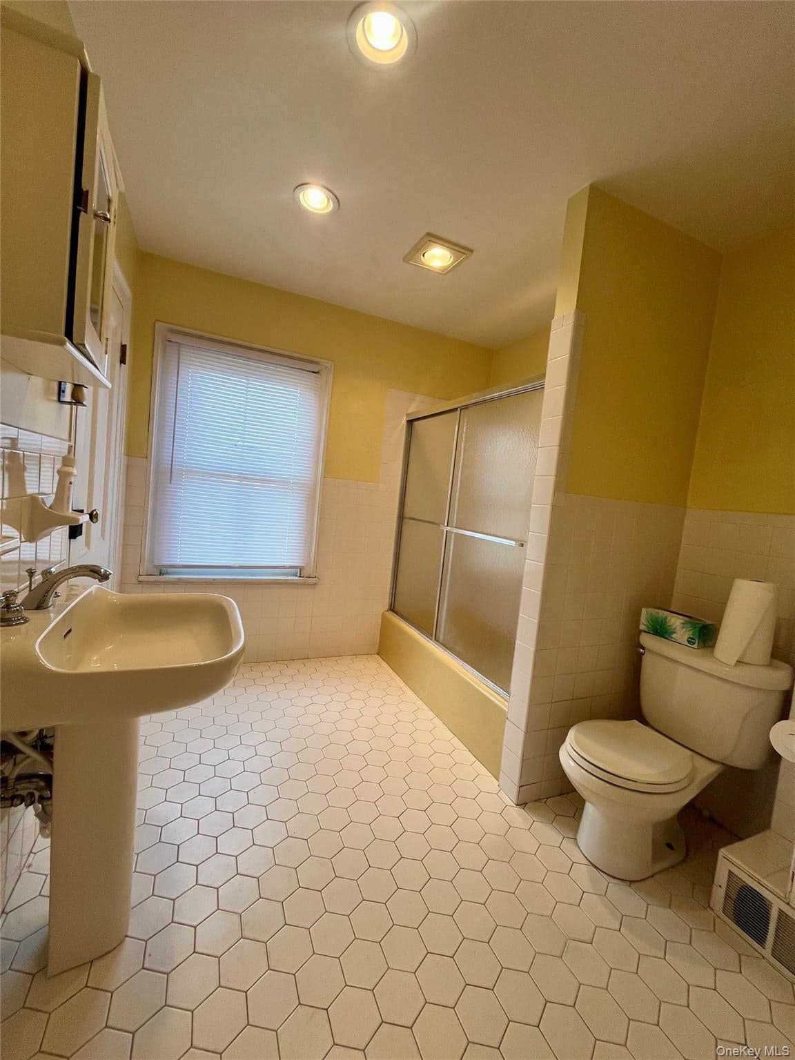 47 Wickham Avenue Unit: 45 thumbnail 15