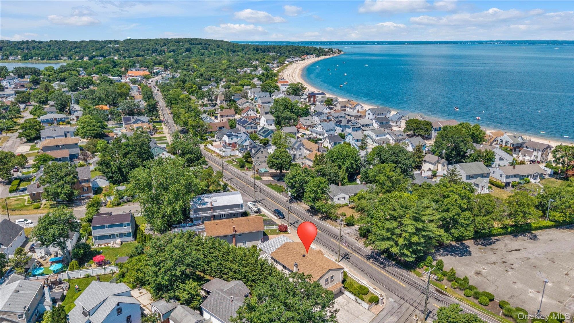 330 Bayville Avenue thumbnail 3