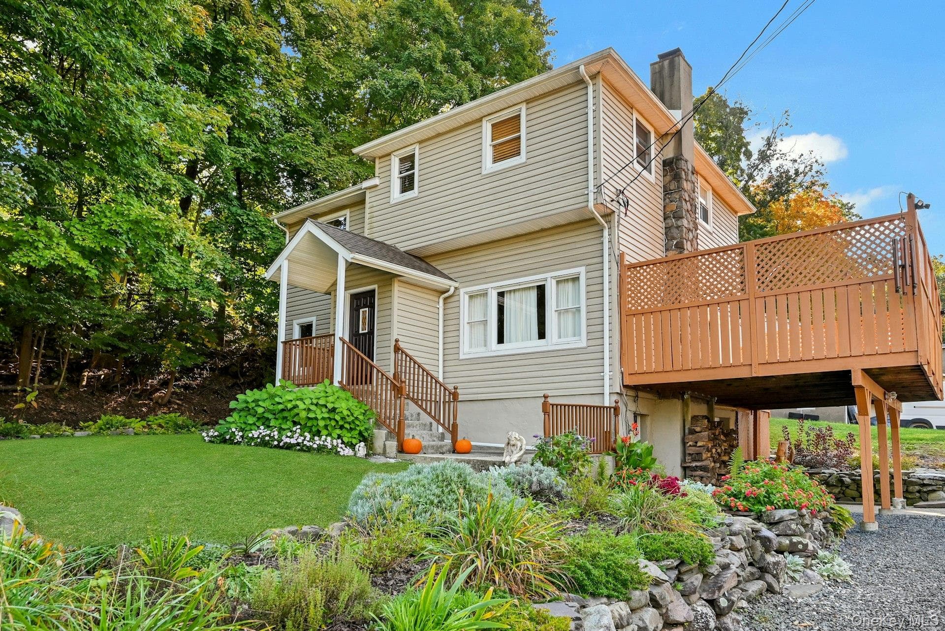 1111 State Route 17a, Greenwood Lake
