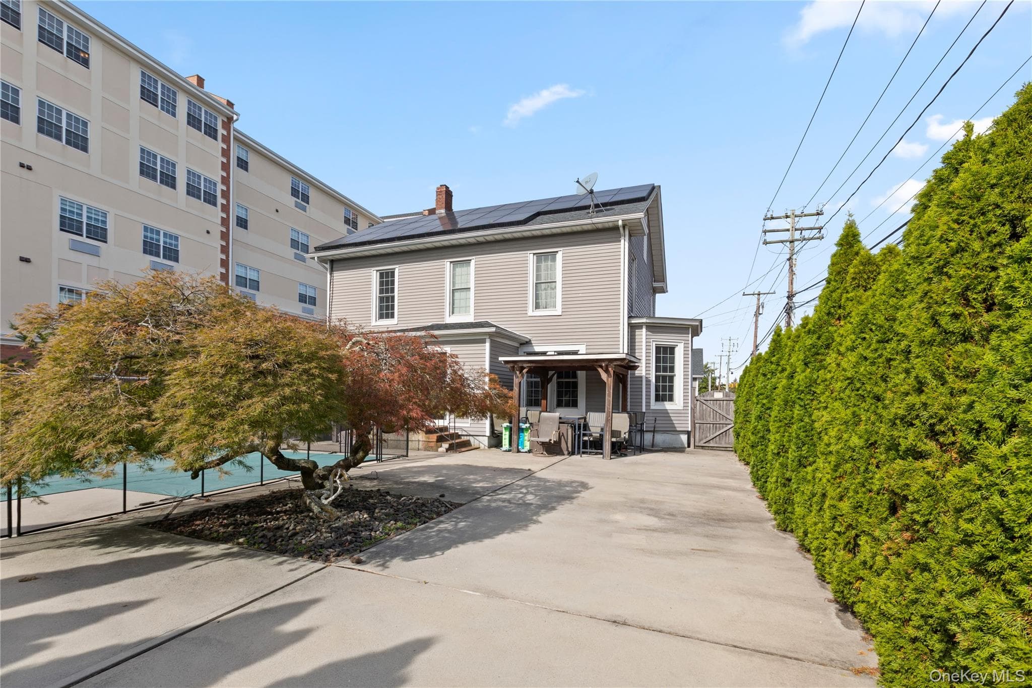 10 Maple Avenue thumbnail 21