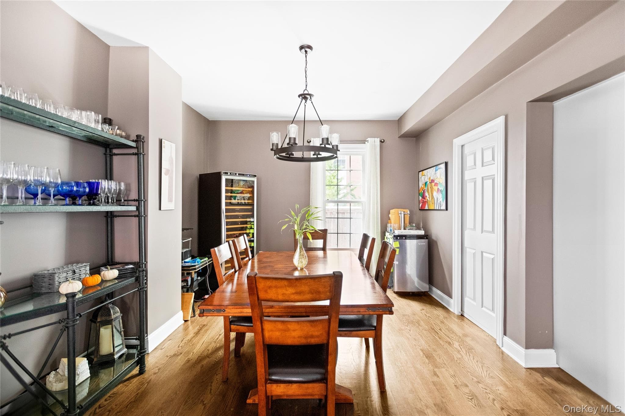 10 Maple Avenue thumbnail 12