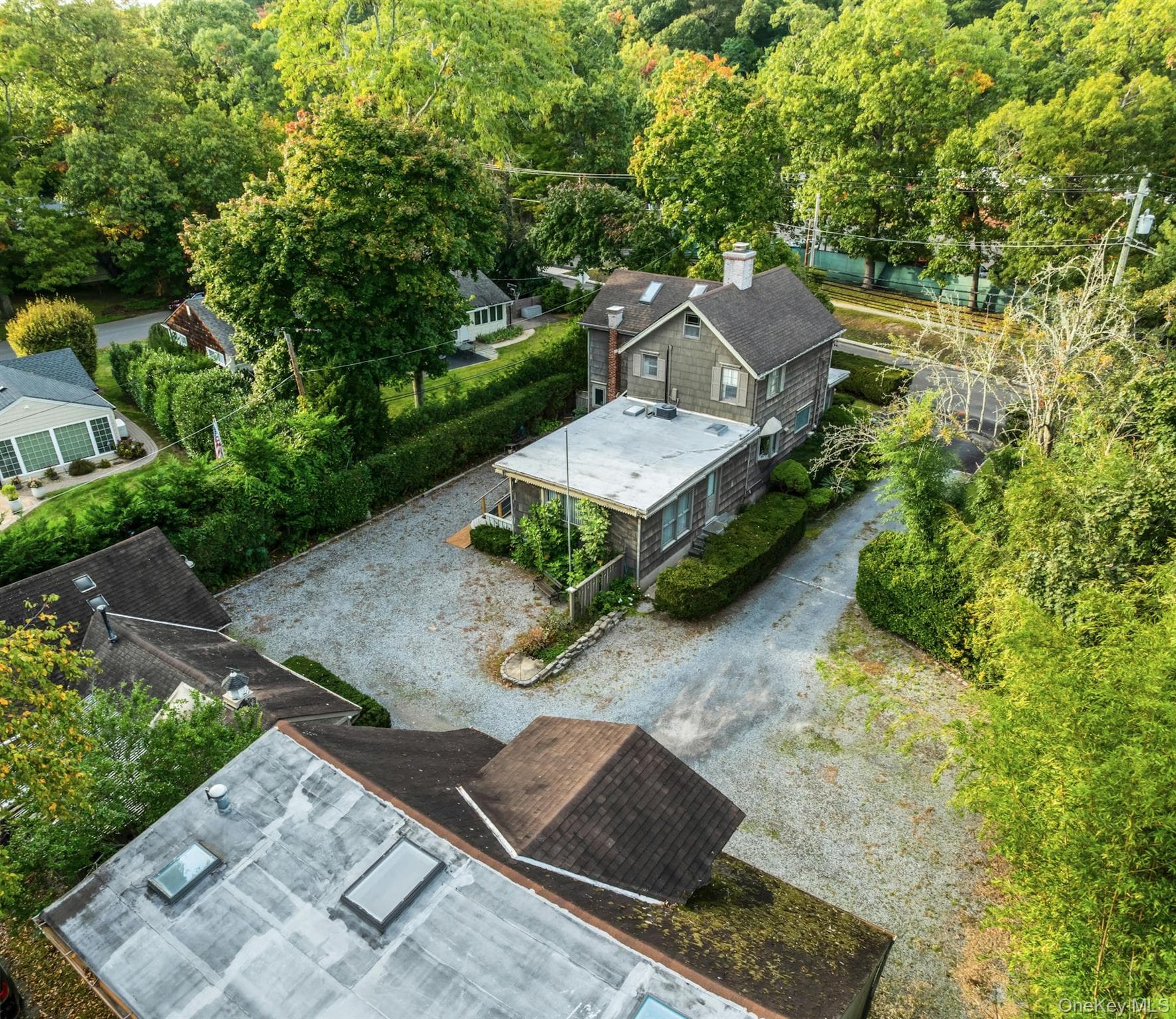 126 Harbor Hill Road thumbnail 31