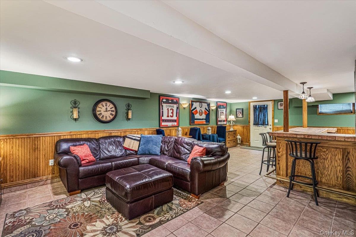 138 Locust Street thumbnail 17