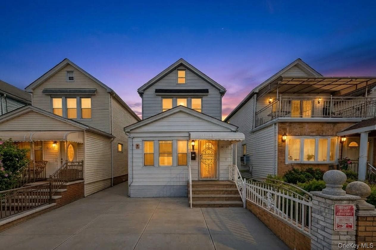 101-41 117th Street, Richmond Hill S.