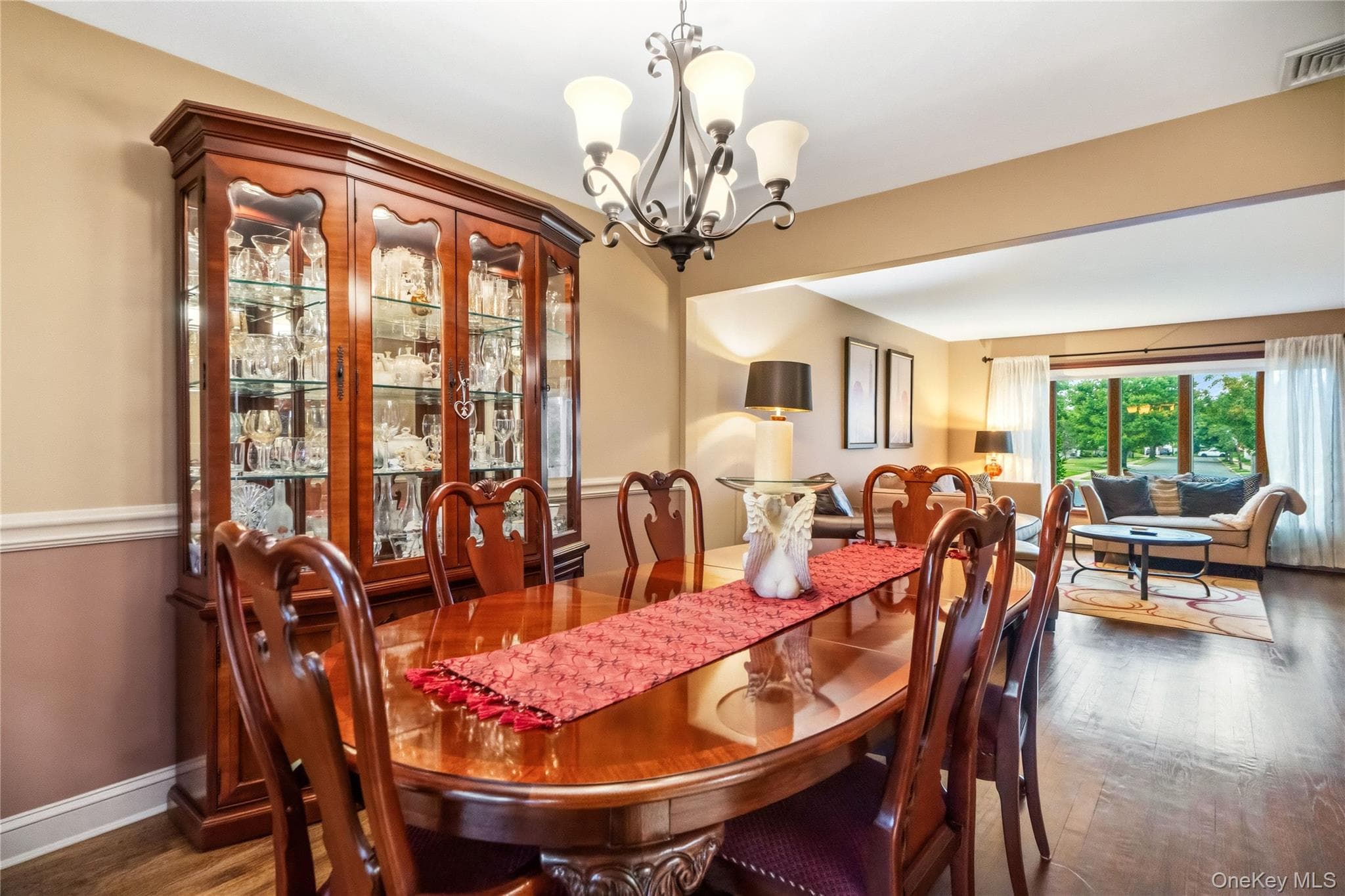 118 Chester Avenue thumbnail 11