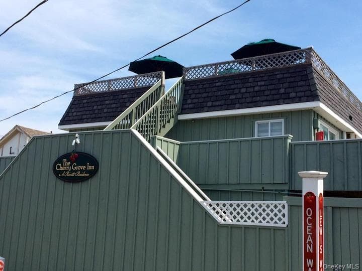 176 Ocean WALK Unit: 9, Cherry Grove