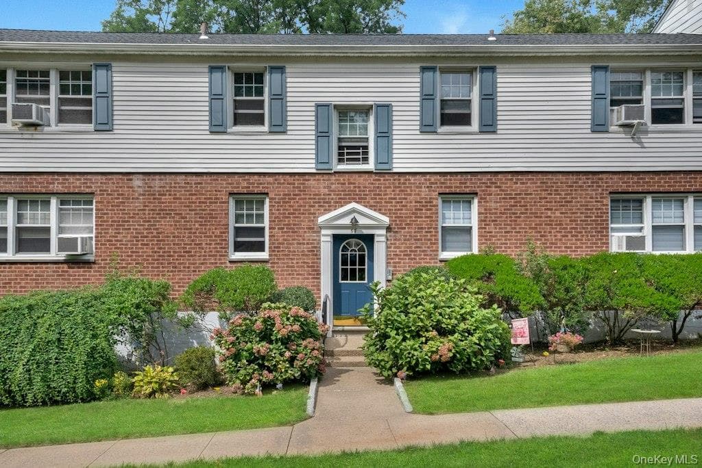 57 Columbus Avenue Unit: 2B thumbnail 2