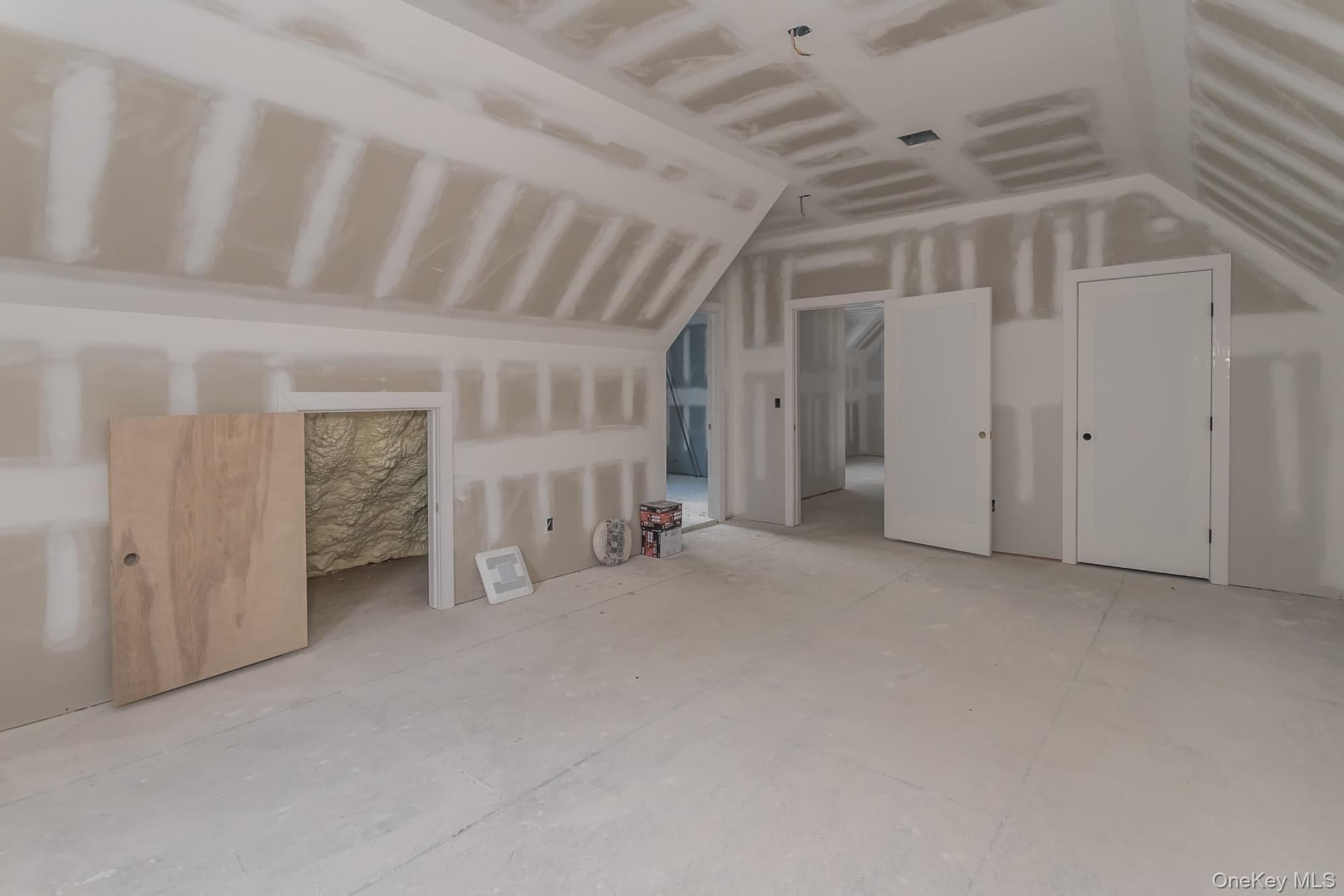 119 Ryerson Road thumbnail 16