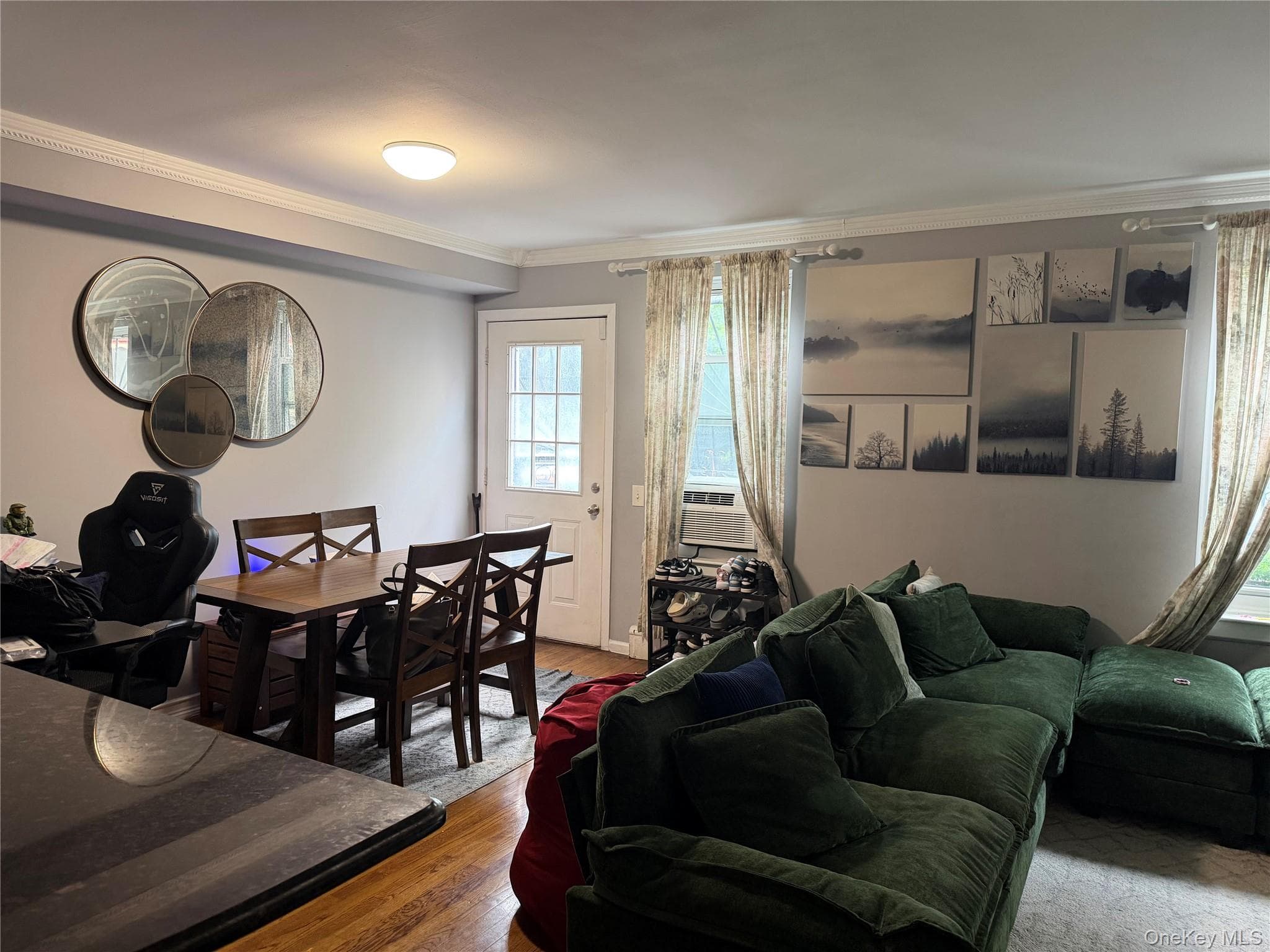 757 Elton Avenue thumbnail 5