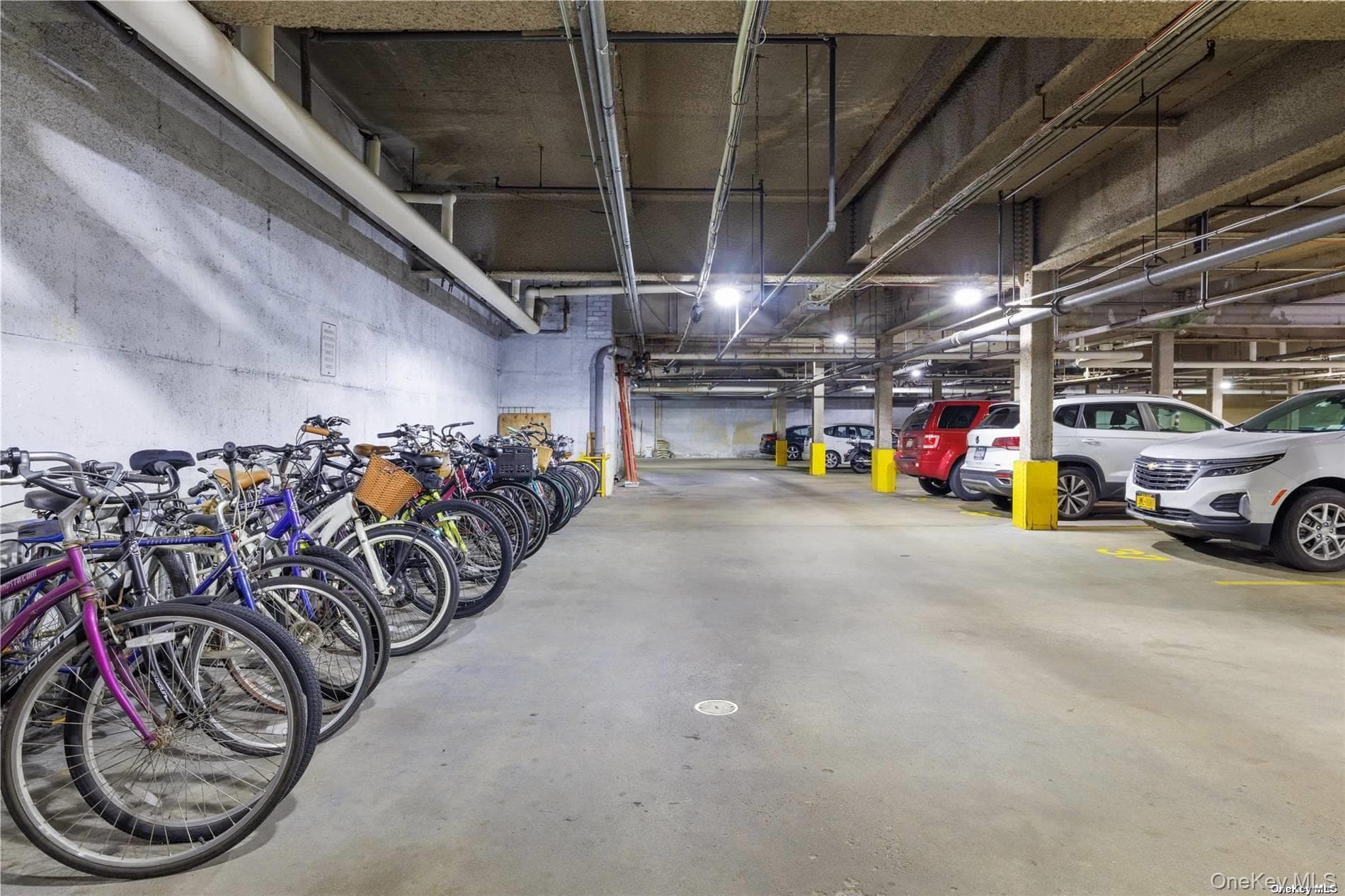 370 W Broadway Unit: 5W thumbnail 15