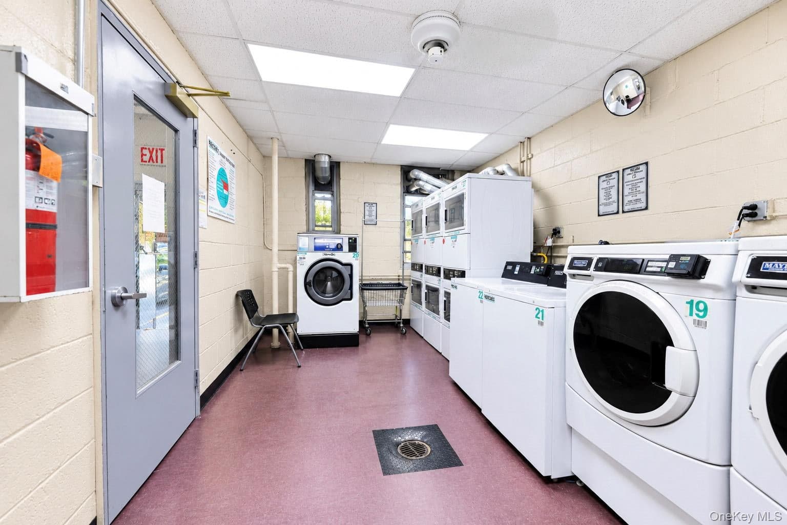 245 Rumsey Road Unit: 8R thumbnail 21