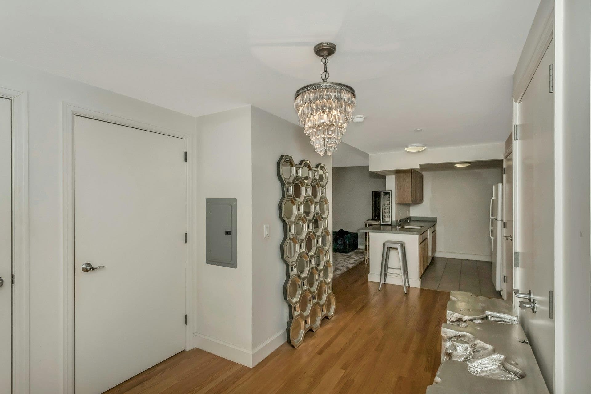 1885 Lexington Avenue Unit: 5B thumbnail 4